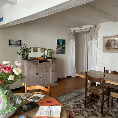 فندق مبيت وإفطار Sun D'hotes