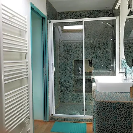Sun D'hotes Oda ve Kahvaltı 3*